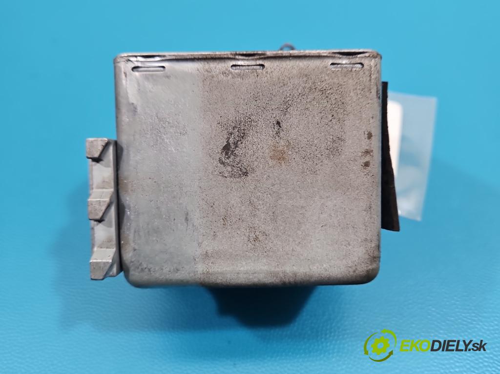 Saab 9-3 II 2002-2012 2.0 T 175 HP automatic 129 kW 1998 cm3 4- Blokáda: řízení: 12801116 (Riadenie ostatné)