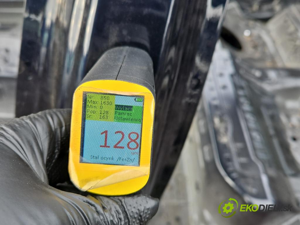 Bmw 5 G30 2017-2024 2.0d 190 hp automatic 140 kW 1995 cm3 4- práh levý  (Karoserie ostatní)