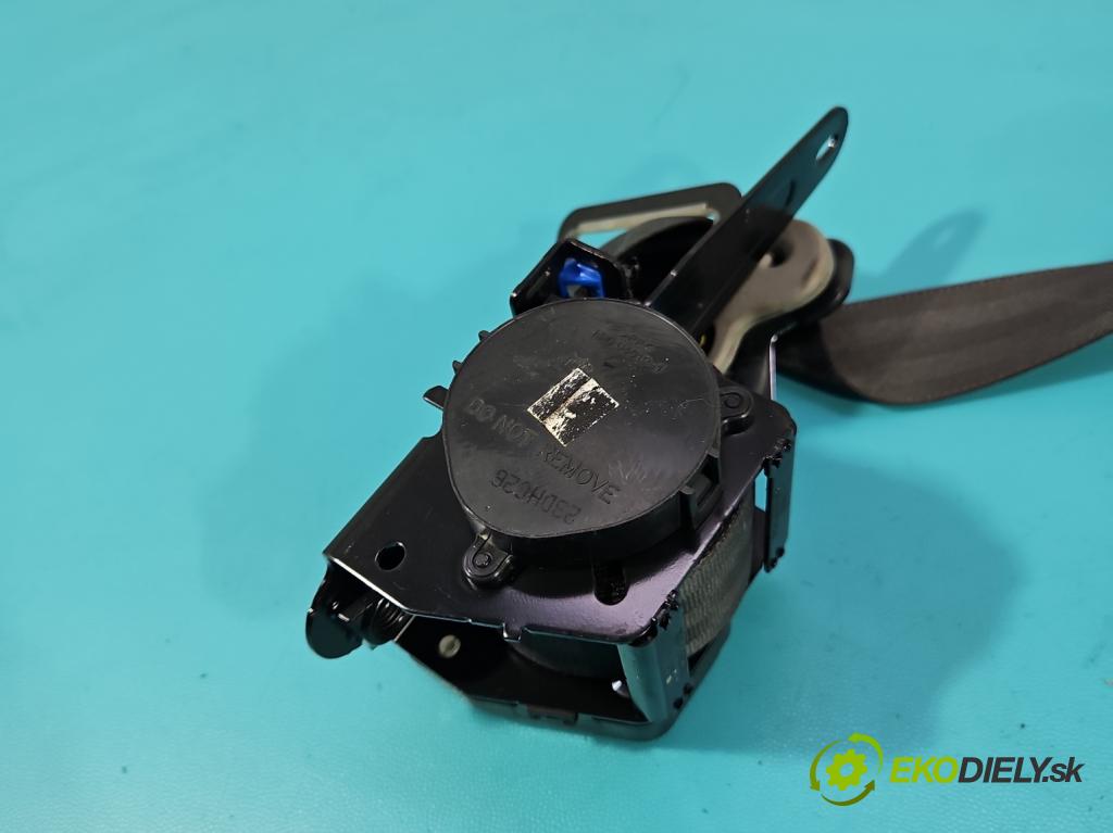 Opel Antara 2006-2015 2.0 cdti 150 HP automatic 110 kW 1991 cm3 5- pas bezpečnosť: predné pravý