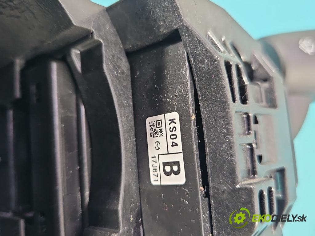 Mazda 6 III GJ 2012-2024 2.0 16V 145 HP automatic 107 kW 1998 cm3 5- prepínač komplex: SKE133-02 (Prepínacie páčky pod volantom)