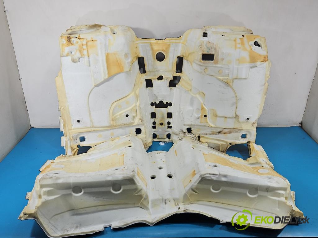 Bmw 5 G30 2017-2024 2.0d 190 HP automatic 140 kW 1995 cm3 4- koberec do auta ostatné 7419457