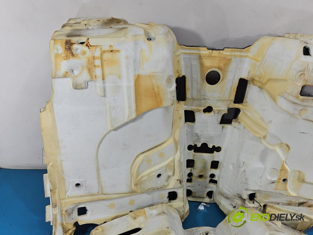 Bmw 5 G30 2017-2024 2.0d 190 HP automatic 140 kW 1995 cm3 4- koberec do auta ostatné 7419457