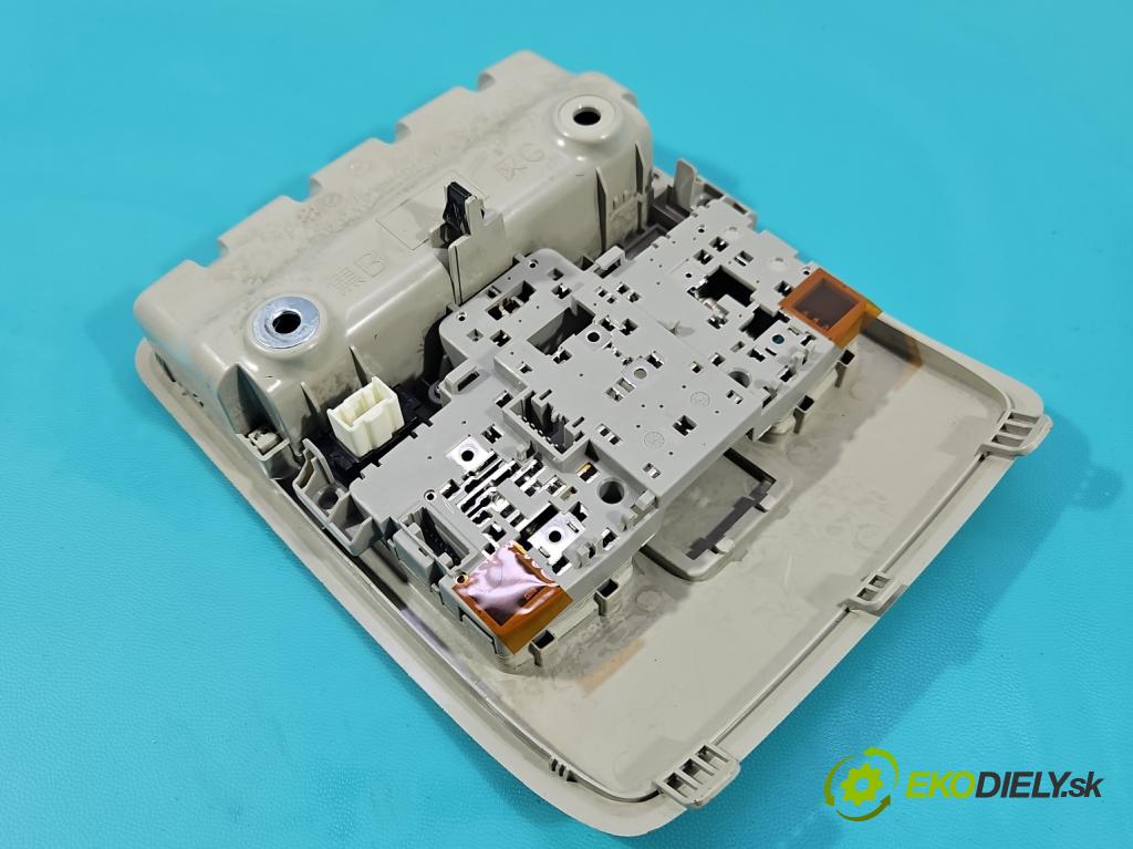 Mazda 6 III GJ 2012-2024 2.0 16V 145 hp automatic 107 kW 1998 cm3 5- světlo interiéru KD45-69971