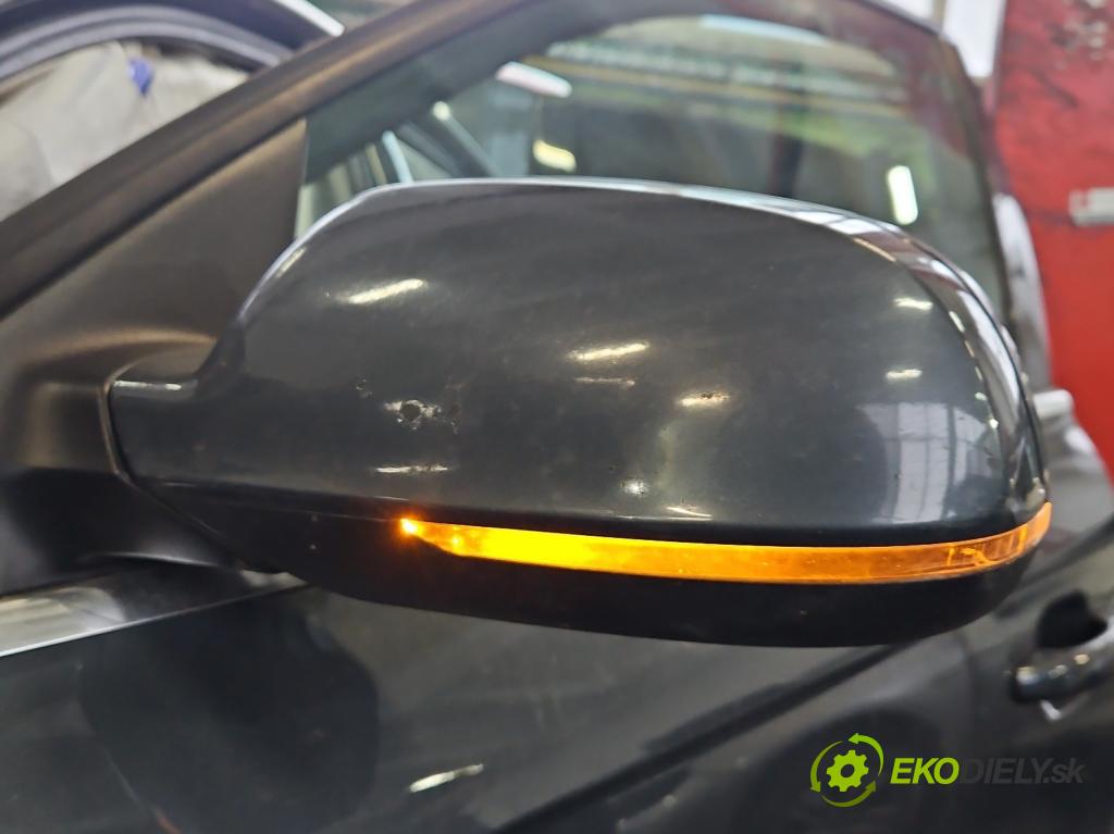 Audi A4 B8 2007-2015 2.0 tdi 136hp manual 100 kW 1968 cm3 4- zpětné zrcátko levé  (Klika dveří ostatní)