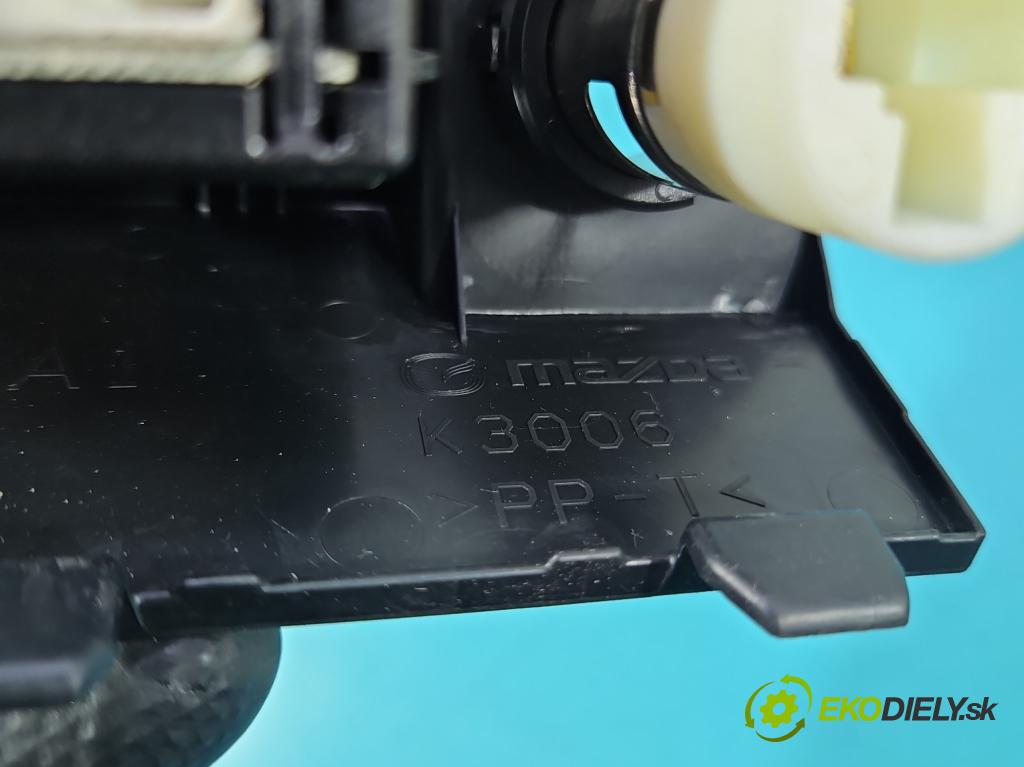 Mazda 6 III GJ 2012-2024 2.0 16V 145 HP automatic 107 kW 1998 cm3 5- zásuvka USB TK78669U0C