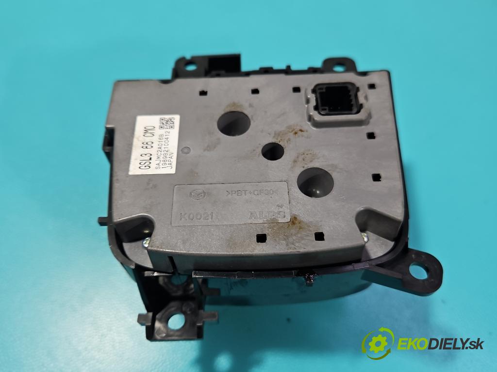 Mazda 6 III GJ 2012-2024 2.0 16V 145 HP automatic 107 kW 1998 cm3 5- prepínač rádio: navigácie GSL366CM0