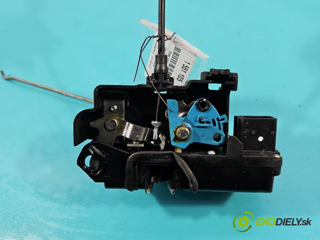 Opel Antara 2006-2015 2.0 cdti 150 hp automatic 110 kW 1991 cm3 5- zámek přední pravý