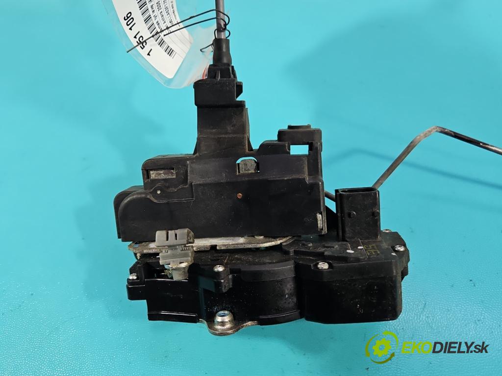 Opel Antara 2006-2015 2.0 cdti 150 hp automatic 110 kW 1991 cm3 5- zámek zadní levý