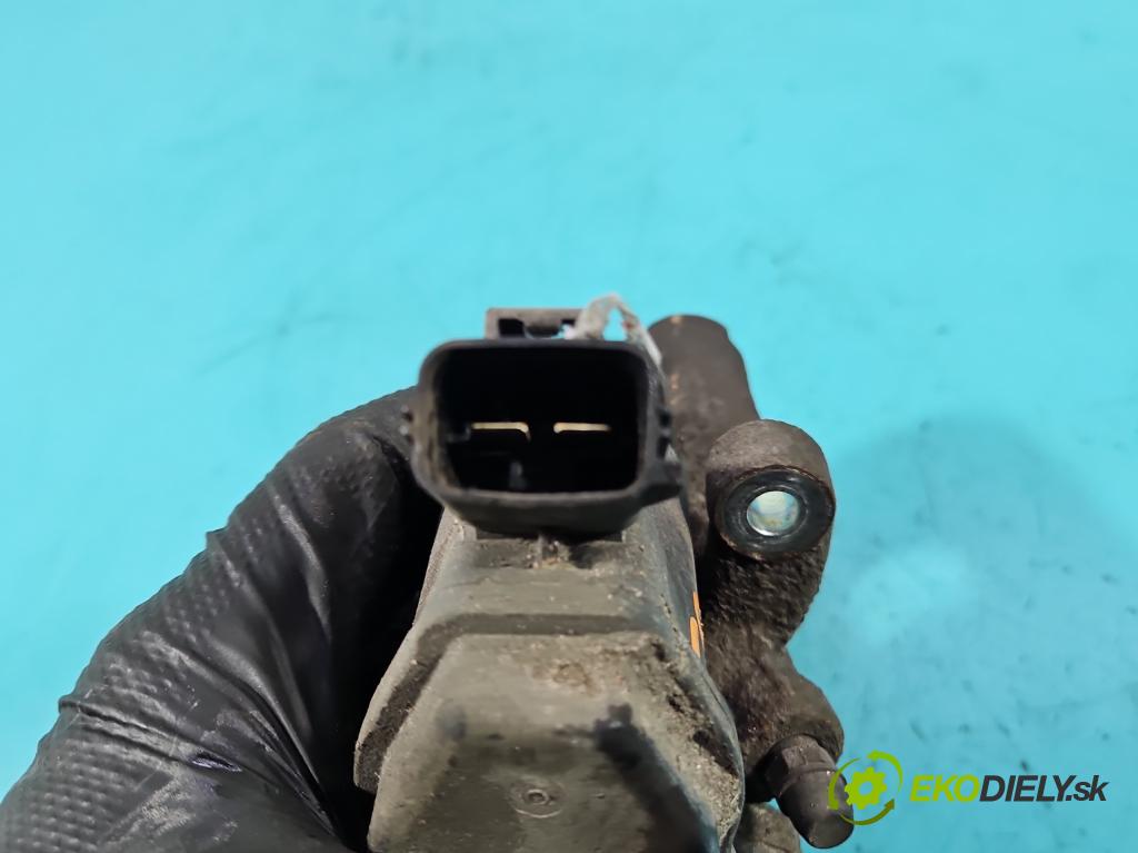 Mazda 6 III GJ 2012-2024 2.0 16V 145 hp automatic 107 kW 1998 cm3 5- brzdič zadní pravý  (Klika dveří ostatní)