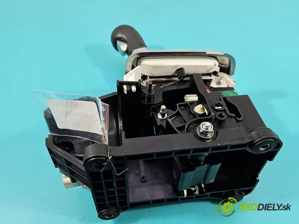 Opel Antara 2006-2015 2.0 cdti 150 HP automatic 110 kW 1991 cm3 5- Páka: Změny: stupeň,rýchlosť  (Rýchlostná páka (kulisa))