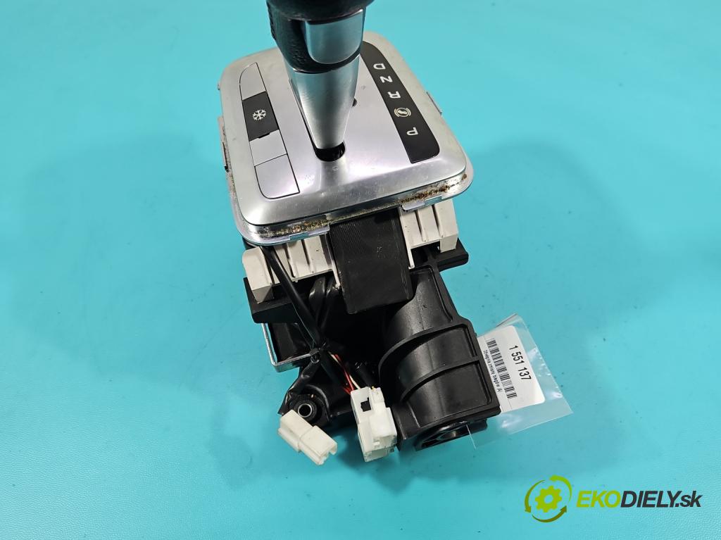 Opel Antara 2006-2015 2.0 cdti 150 HP automatic 110 kW 1991 cm3 5- Páka: Změny: stupeň,rýchlosť  (Rýchlostná páka (kulisa))