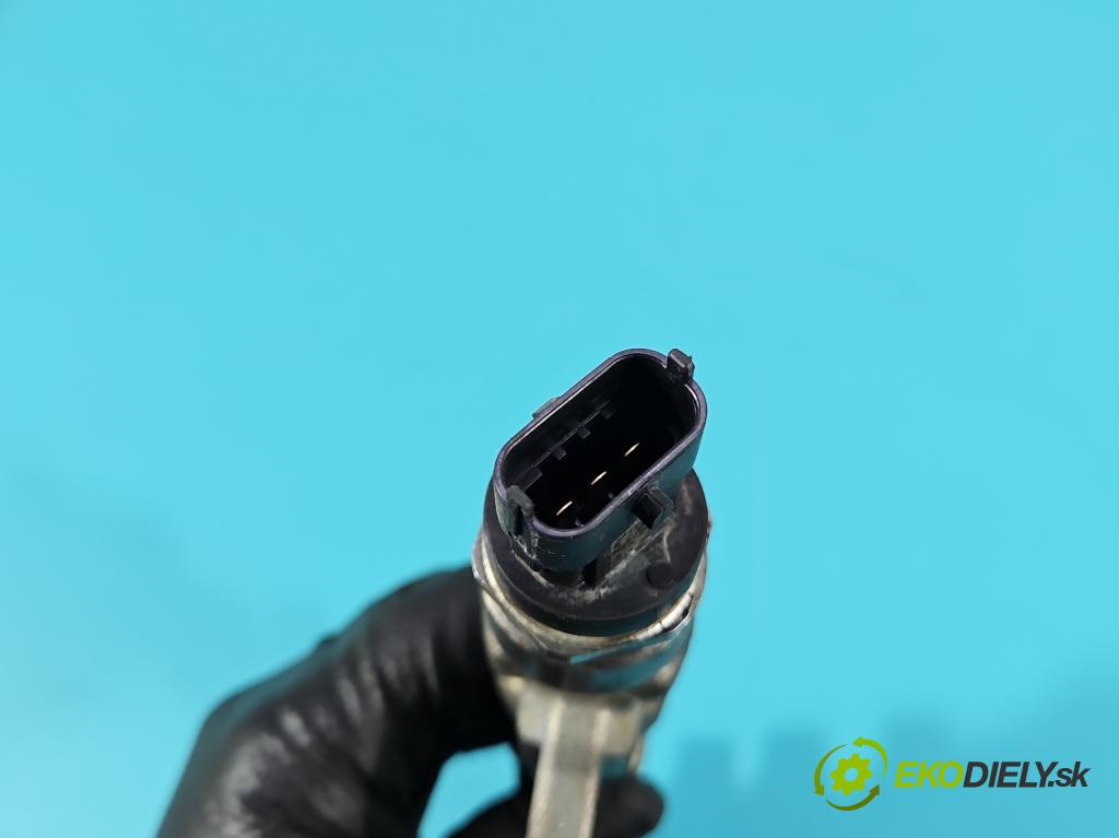 Opel Meriva B 2010-2017 1.3 cdti 75 HP manual 55 kW 1248 cm3 5- lišta vstrekovacia 0445214222 (Vstrekovacia lišta)