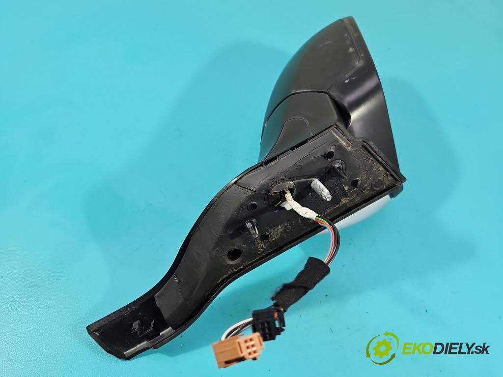 Peugeot 208 I 2012-2019 1.2 12V 82 HP manual 60 kW 1199 cm3 5- zrkadlo ľavé  (Kľučka dverí ostatné)