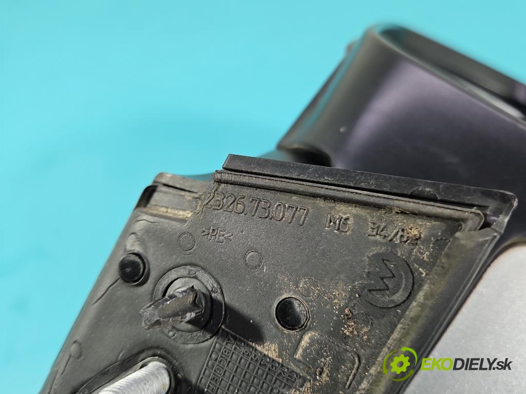 Peugeot 208 I 2012-2019 1.2 12V 82 HP manual 60 kW 1199 cm3 5- zrkadlo ľavé  (Kľučka dverí ostatné)