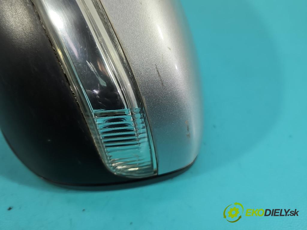 Peugeot 208 I 2012-2019 1.2 12V 82 HP manual 60 kW 1199 cm3 5- zrkadlo ľavé  (Kľučka dverí ostatné)