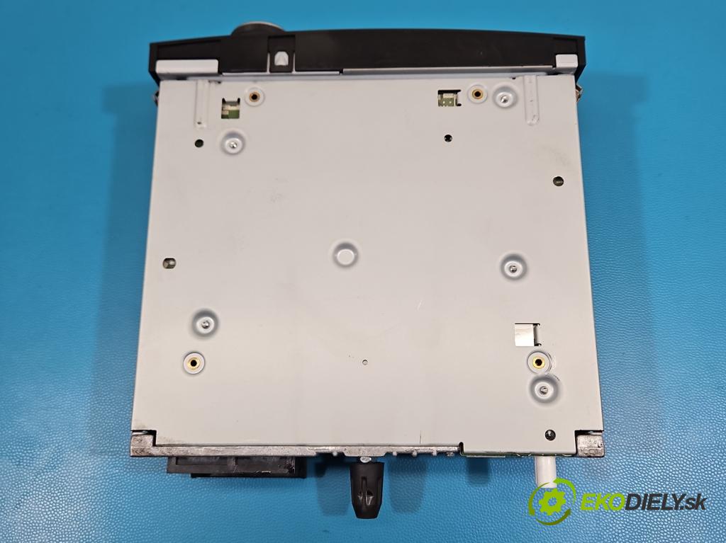 Peugeot 208 I 2012-2019 1.2 12V 82 HP manual 60 kW 1199 cm3 5- Radio originál 98030745ZD