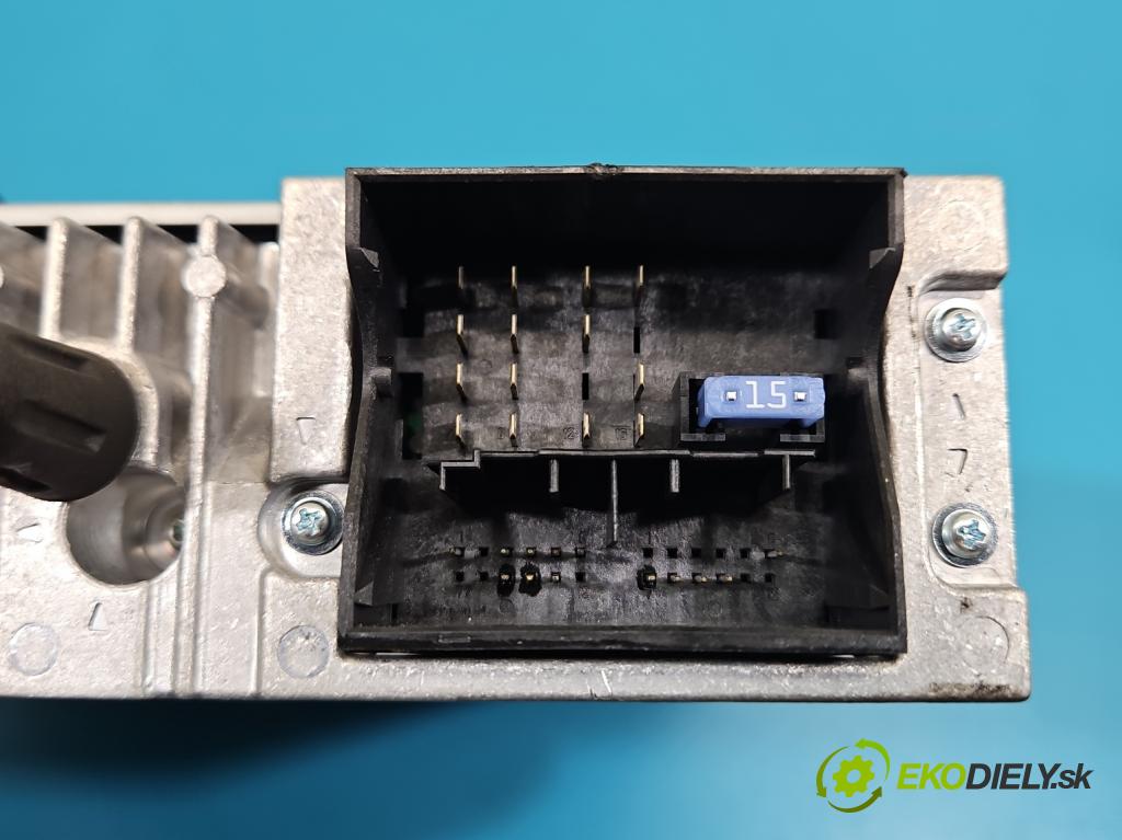 Peugeot 208 I 2012-2019 1.2 12V 82 HP manual 60 kW 1199 cm3 5- Radio originál 98030745ZD