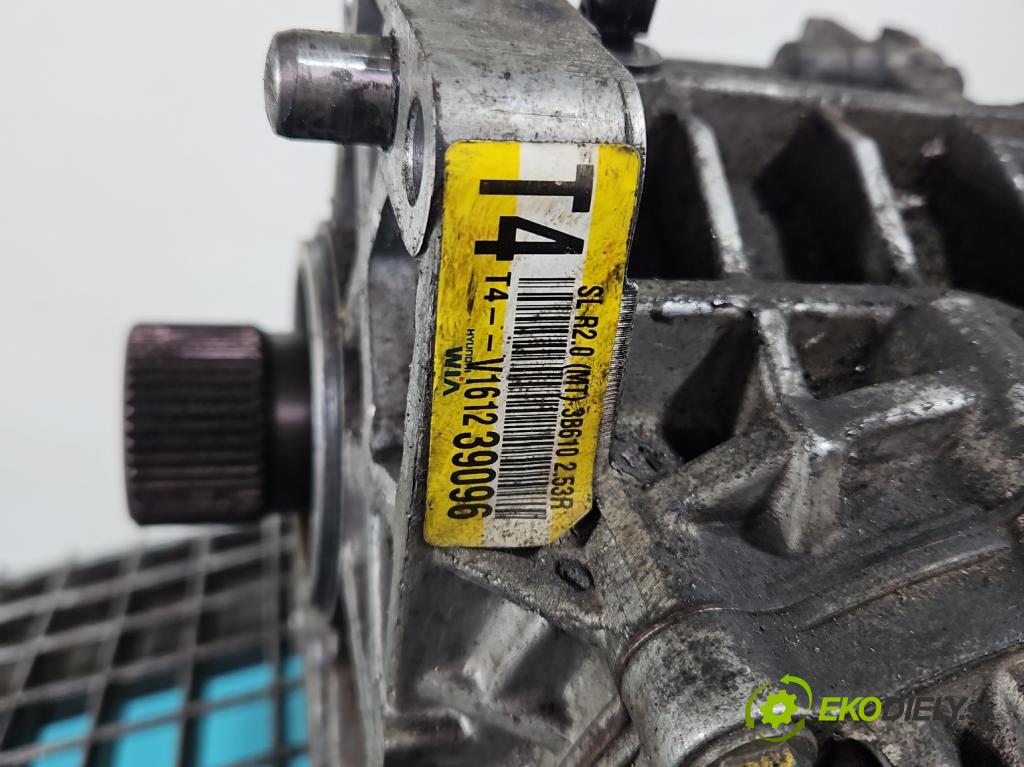 Hyundai Ix35 2.0 CRDI 136 HP manual 100 kW 1995 cm3 5- Redukce: 3B610