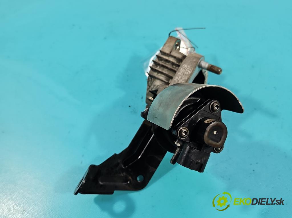 Hyundai Ix35 2.0 CRDI 136 HP manual 100 kW 1995 cm3 5- ventil ostatné 28410-2F700