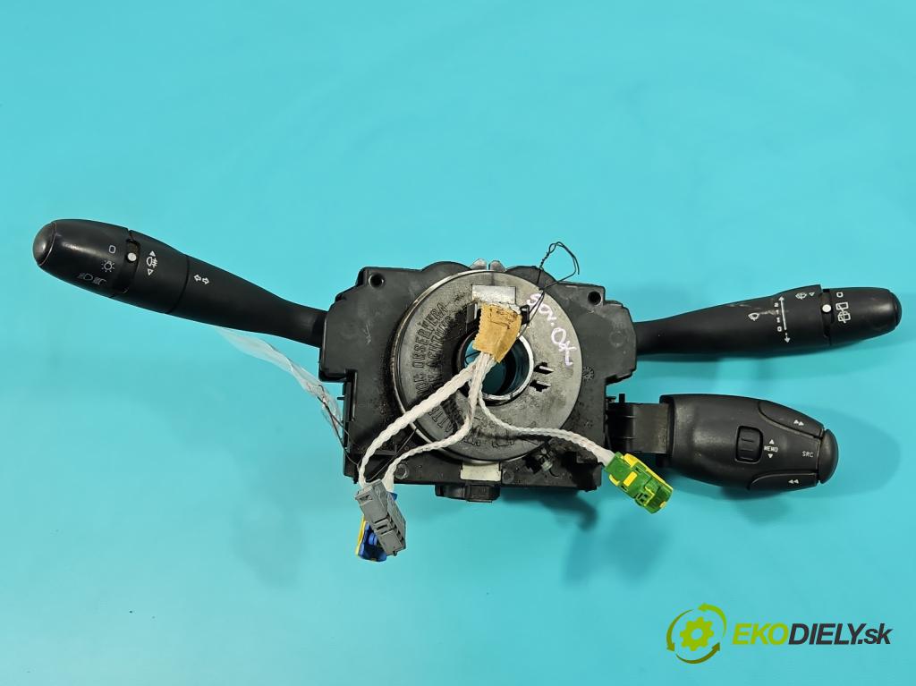 Peugeot 206 1.4 hdi 68 HP manual 50 kW 1398 cm3 5- prepínač komplex: 96542572XT (Prepínacie páčky pod volantom)