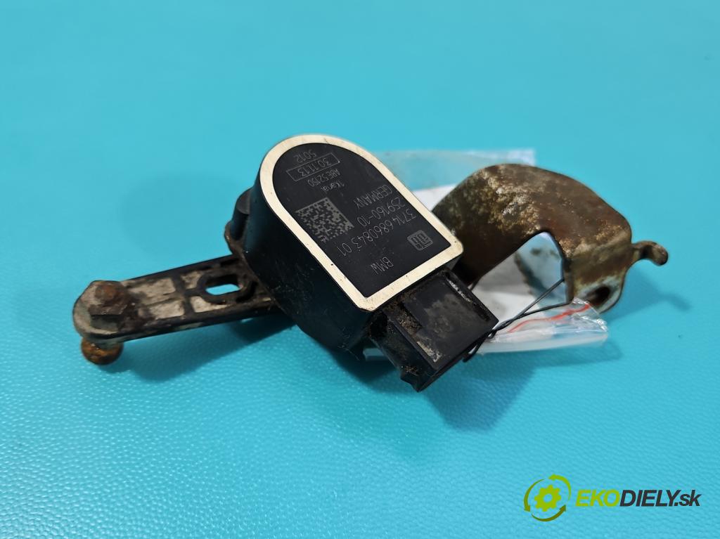 Bmw 3 F30 2011-2018 2.0d 184hp manual 135 kW 1995 cm3 5- snímač nastavenia xenon 6860843 (Snímač)