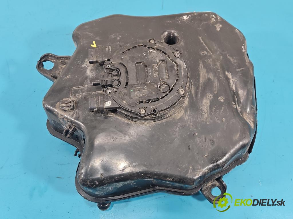 Bmw 5 G30 2017-2024 2.0d 190 HP automatic 140 kW 1995 cm3 4- Nádrž: AdBlue: 7418879