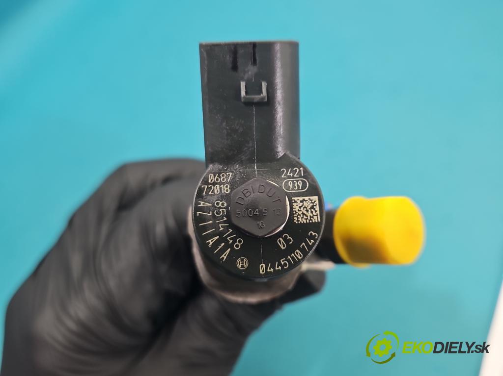 Bmw 5 G30 2017-2024 2.0d 190 hp automatic 140 kW 1995 cm3 4- vstřikovač 0445110743 (Vstřikovač paliva)