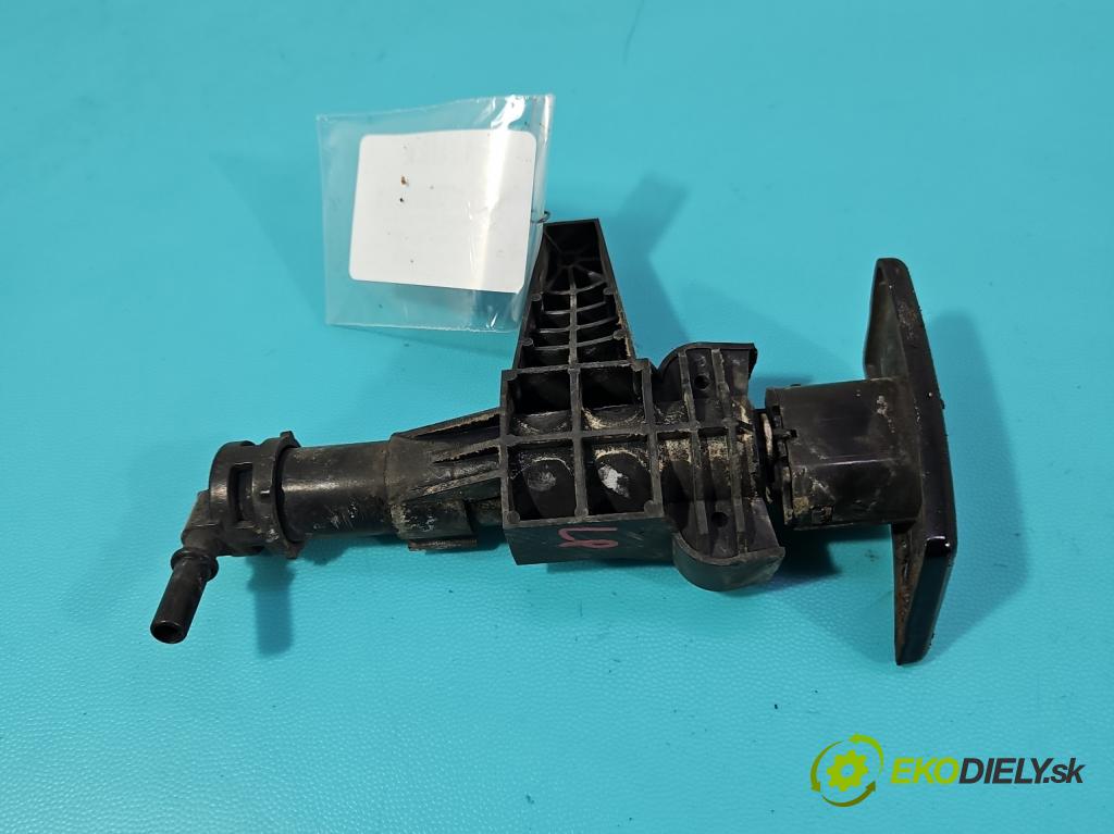 Opel Antara 2006-2015 2.0 cdti 150 hp automatic 110 kW 1991 cm3 5- ostřikovač reflektor: levý  (Motorek ostřikovačů)