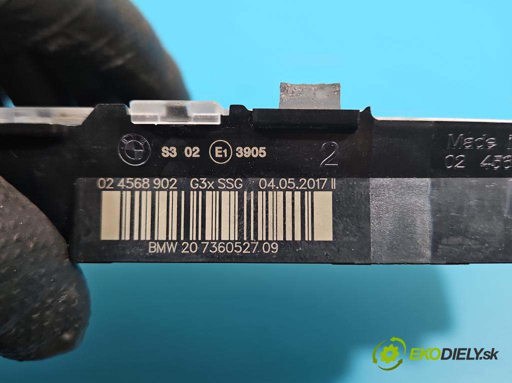 Bmw 5 G30 2017-2024 2.0d 190 HP automatic 140 kW 1995 cm3 4- světlo: stop: 7360527