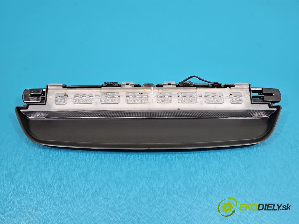 Bmw 5 G30 2017-2024 2.0d 190 HP automatic 140 kW 1995 cm3 4- světlo: stop: 7360527