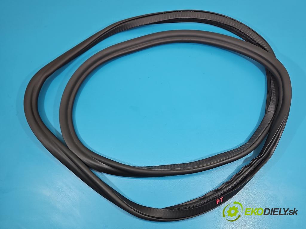 Bmw 5 G30 2017-2024 2.0d 190 hp automatic 140 kW 1995 cm3 4- Těsnění: dveře zadní pravé 7381326 (Karoserie ostatní)