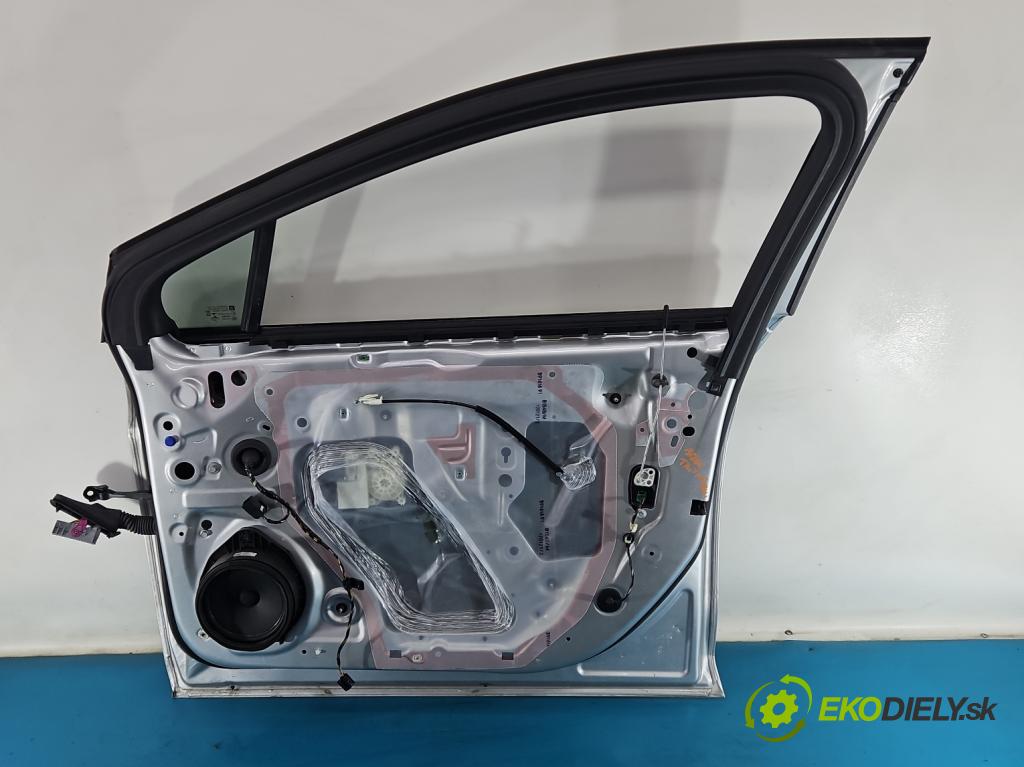 Opel Astra V  2015-2022 1.5 cdti 122 hp manual 90 kW 1496 cm3 5- dveře přední pravé  (Klika dveří ostatní)