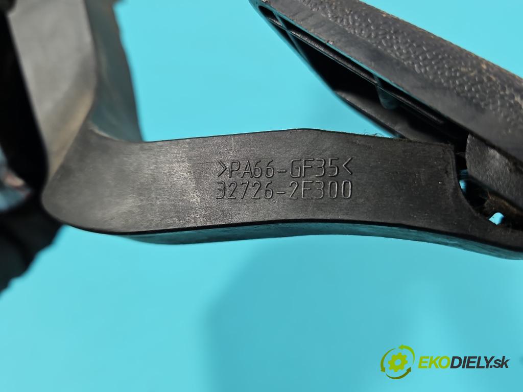 Hyundai Tucson I 2004-2009 2.0 crdi 136 HP manual 100 kW 1991 cm3 5- pedal plyn potenciometr: 32726-2E300