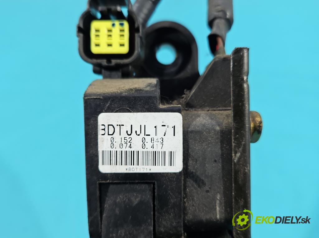 Hyundai Tucson I 2004-2009 2.0 crdi 136 HP manual 100 kW 1991 cm3 5- pedal plyn potenciometr: 32726-2E300