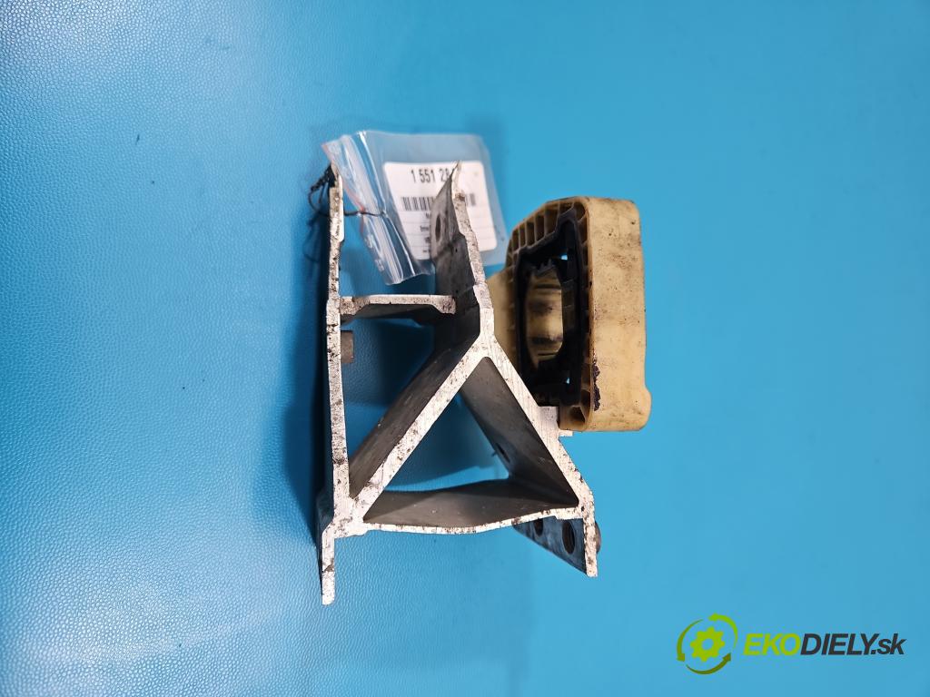 Bmw 5 G30 2017-2024 2.0d 190 HP automatic 140 kW 1995 cm3 4- Upevnenie: 7357215