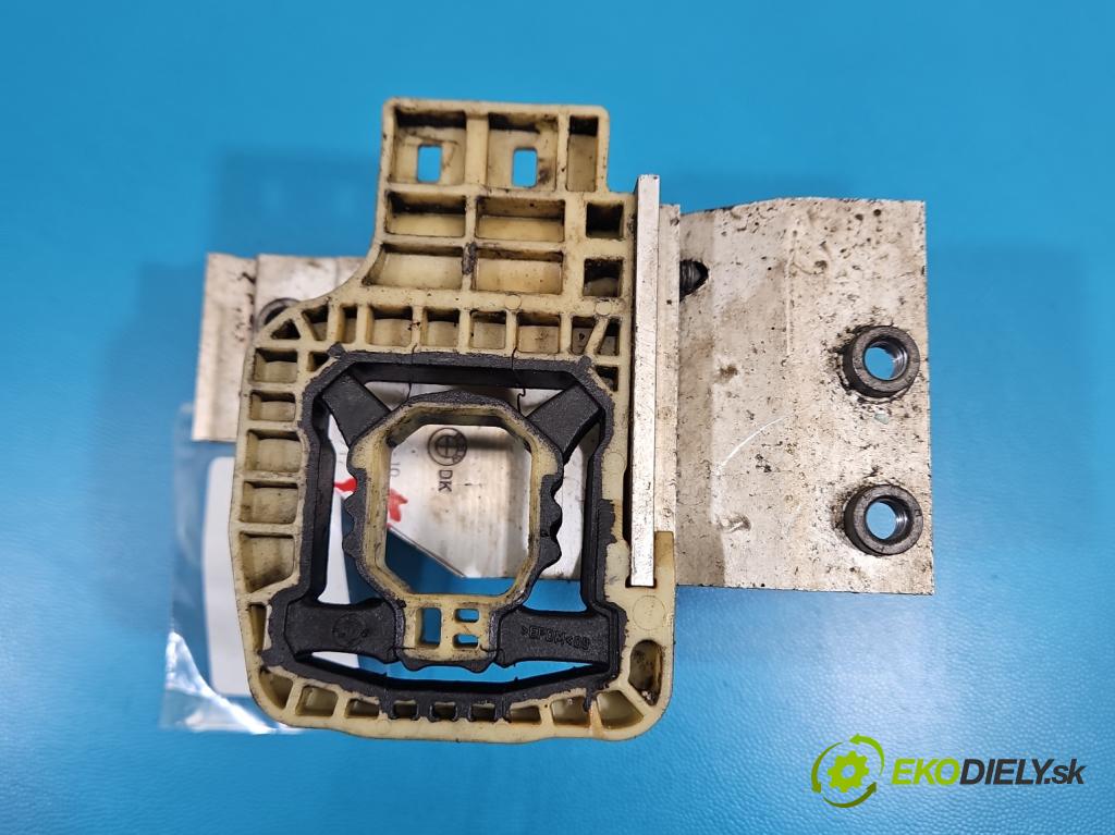 Bmw 5 G30 2017-2024 2.0d 190 HP automatic 140 kW 1995 cm3 4- Upevnenie: 7357215