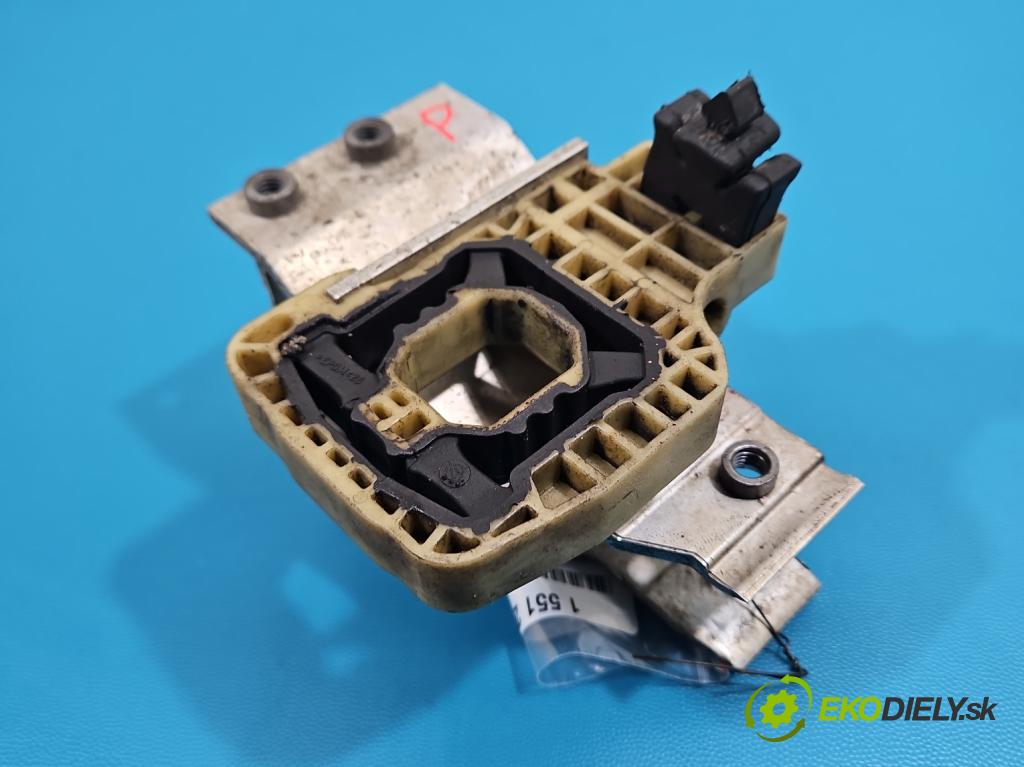 Bmw 5 G30 2017-2024 2.0d 190 HP automatic 140 kW 1995 cm3 4- Upevnenie: 7357216