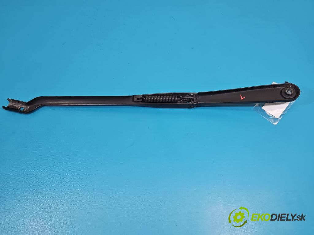 Bmw 5 G30 2017-2024 2.0d 190 hp automatic 140 kW 1995 cm3 4- rameno stěrače levé 15272310