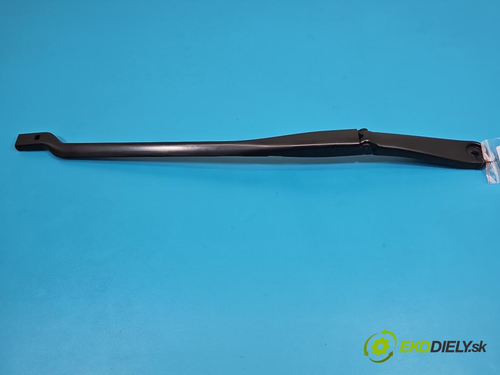 Bmw 5 G30 2017-2024 2.0d 190 hp automatic 140 kW 1995 cm3 4- rameno stěrače pravé 15272310