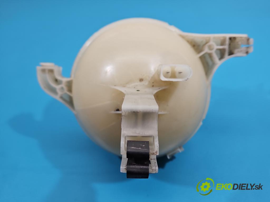 Bmw 5 G30 2017-2024 2.0d 190 hp automatic 140 kW 1995 cm3 4- Nádrž: náhradní: 8610654