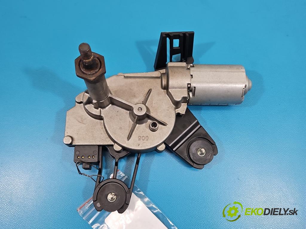 Opel Antara 2006-2015 2.0 cdti 150 hp automatic 110 kW 1991 cm3 5- motor stěrače zadní 96627128