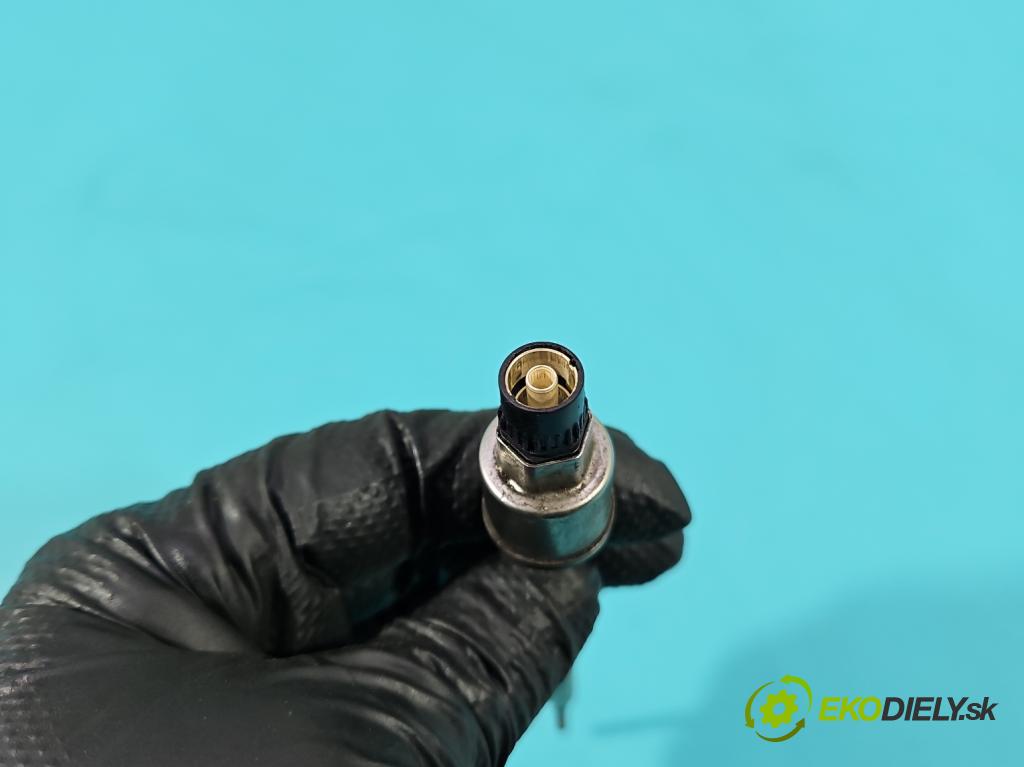 Opel Insignia A 2008-2017 2.0 cdti 131 hp manual 96 kW 1956 cm3 5- svíčka žárovka: 55590467