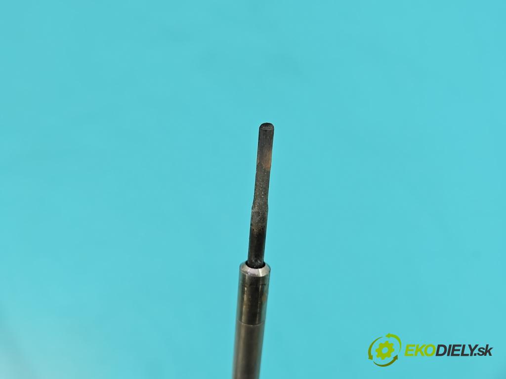 Opel Insignia A 2008-2017 2.0 cdti 131 hp manual 96 kW 1956 cm3 5- svíčka žárovka: 55590467