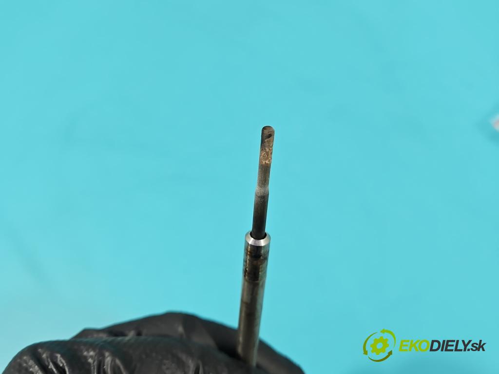 Opel Insignia A 2008-2017 2.0 cdti 131 hp manual 96 kW 1956 cm3 5- svíčka žárovka: 55590467