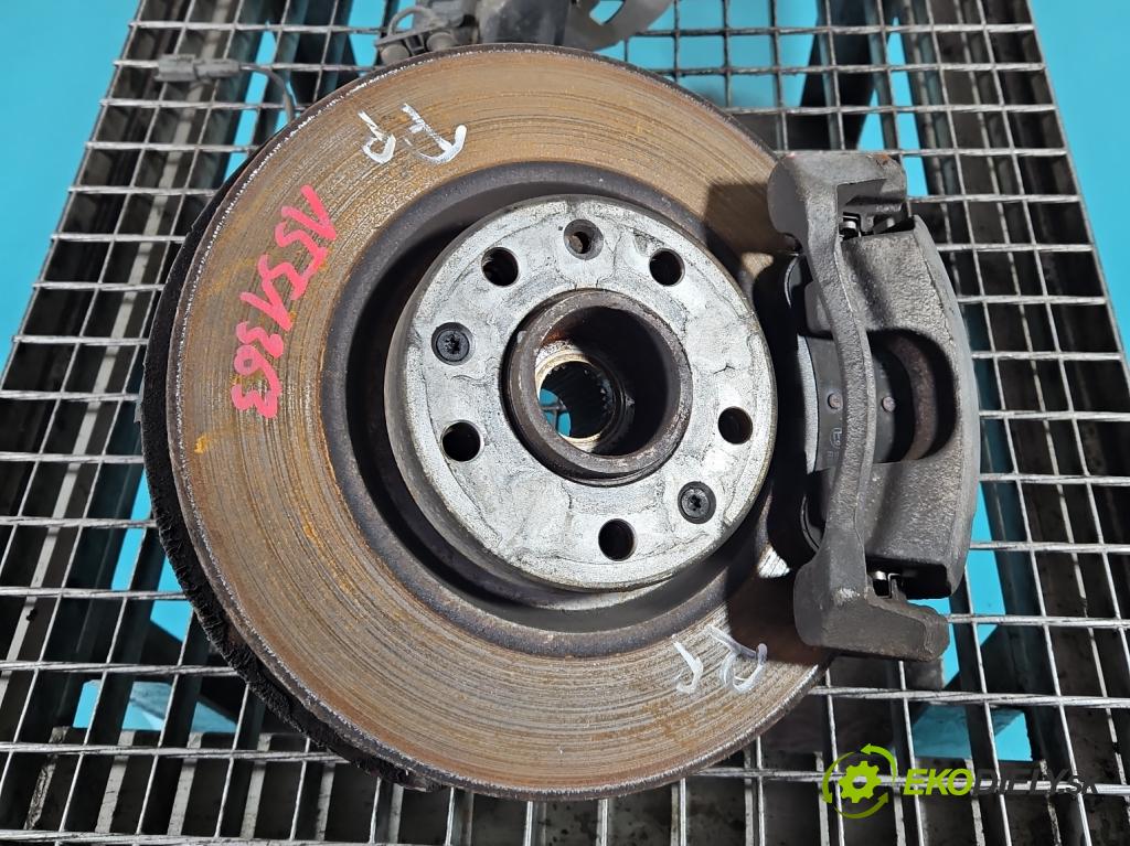 Peugeot 308 II 2013-2021 1.2 12V 110 hp manual 81 kW 1199 cm3 5- náboj pravé  (Náboj kola)