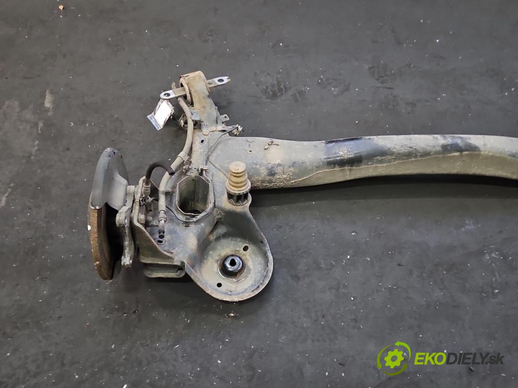 Peugeot 308 II 2013-2021 1.2 12V 110 HP manual 81 kW 1199 cm3 5- zadna výstuha (Výstuha zadná)