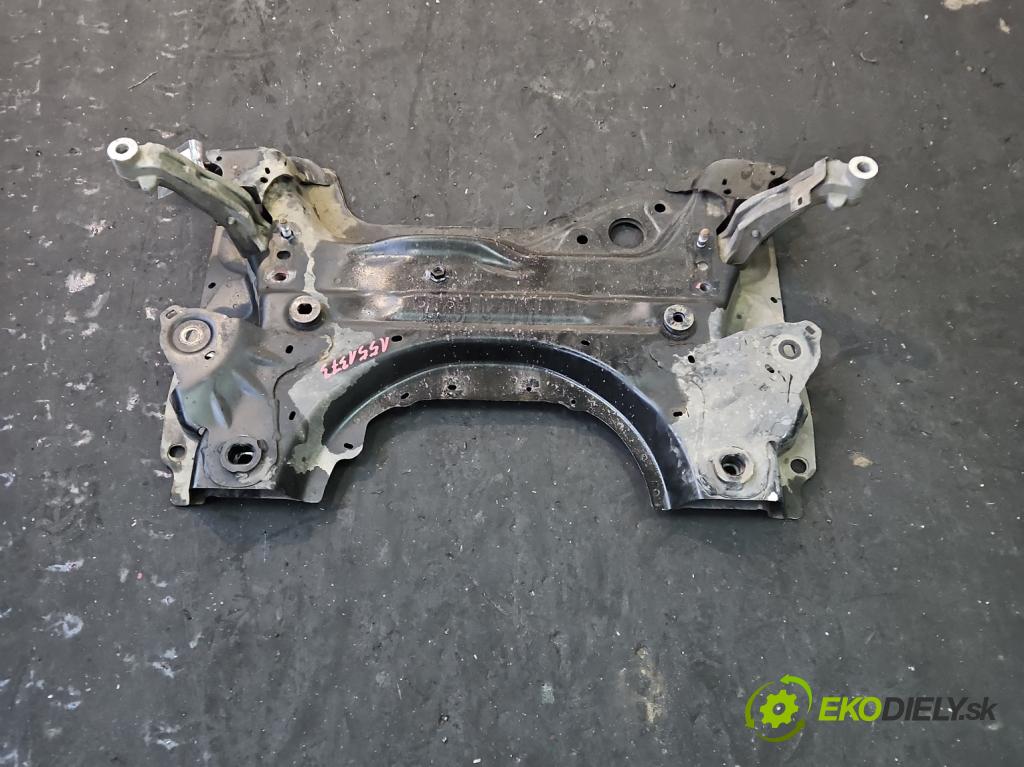 Peugeot 308 II 2013-2021 1.2 12V 110 hp manual 81 kW 1199 cm3 5- výztuha motoru 