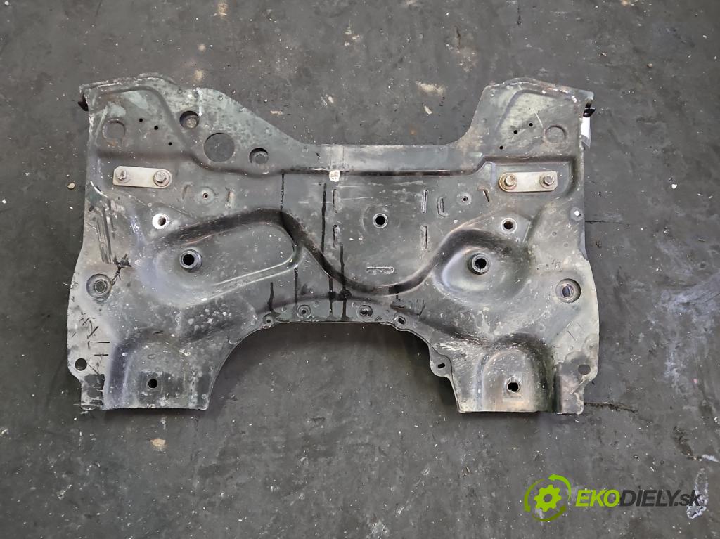 Peugeot 308 II 2013-2021 1.2 12V 110 HP manual 81 kW 1199 cm3 5- výstuha motora