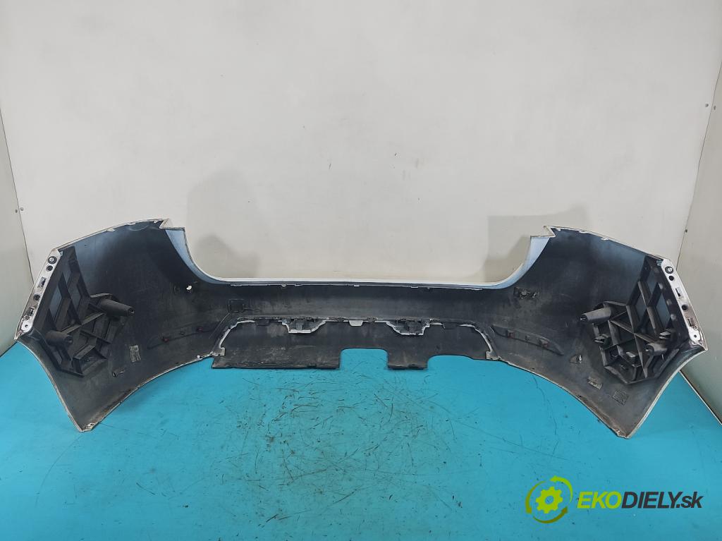 Peugeot 308 II 2013-2021 1.2 12V 110 hp manual 81 kW 1199 cm3 5- nárazník zadní  (Klika dveří ostatní)