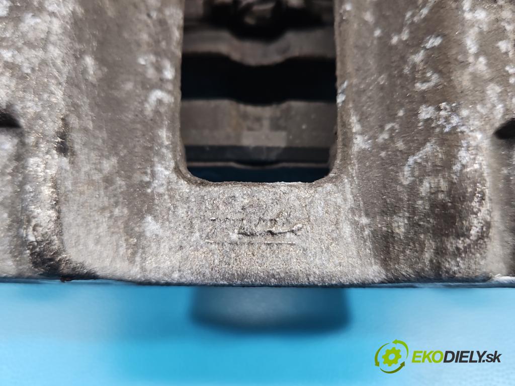 Peugeot 308 II 2013-2021 1.2 12V 110 hp manual 81 kW 1199 cm3 5- brzdič zadní pravý 967074058A (Klika dveří ostatní)